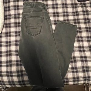 American eagle mom jeans